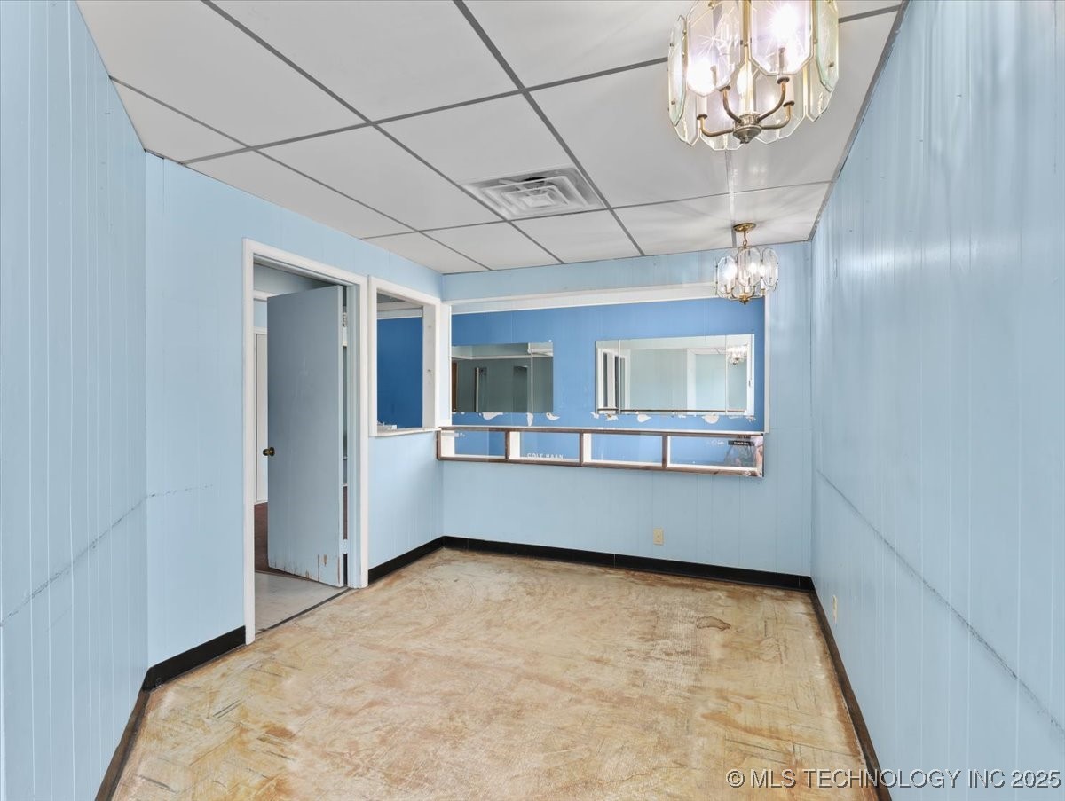 218 W Main Property Photo 5