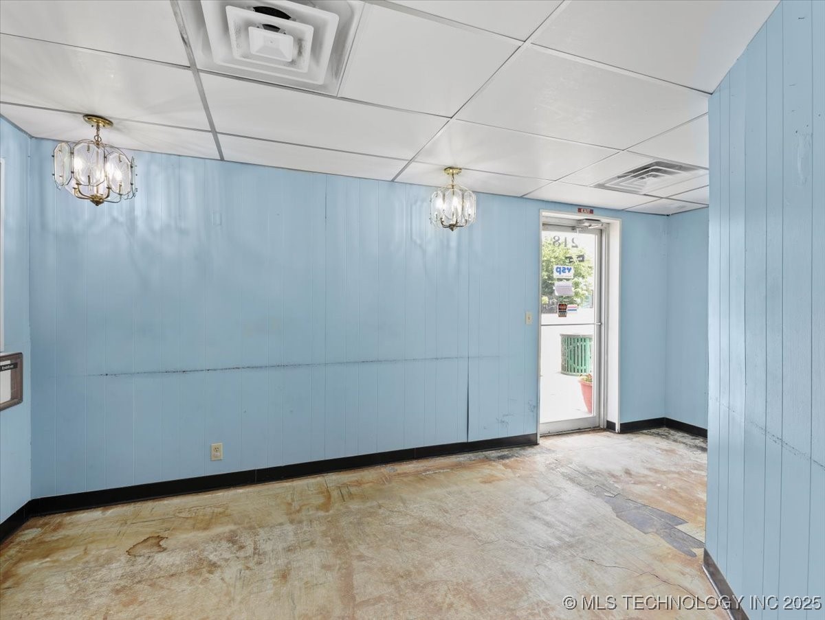 218 W Main Property Photo 6