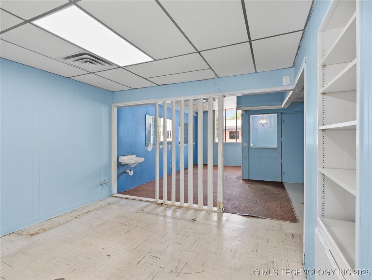 218 W Main Property Photo 7