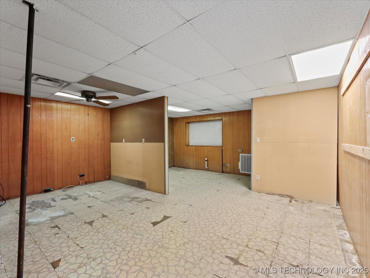 218 W Main Property Photo 17