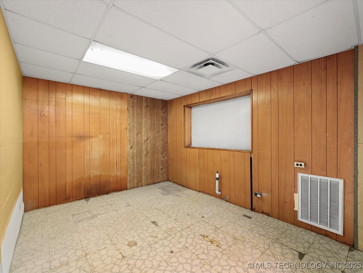 218 W Main Property Photo 19