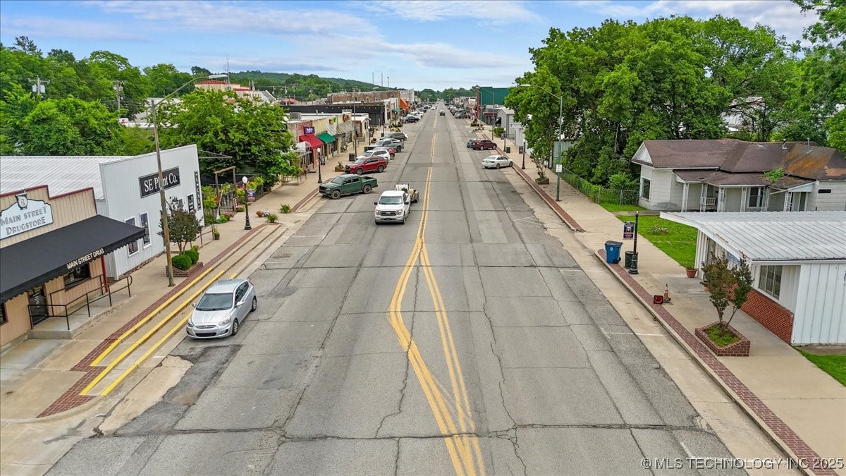 218 W Main Property Photo 22