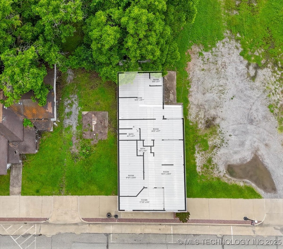 218 W Main Property Photo 28