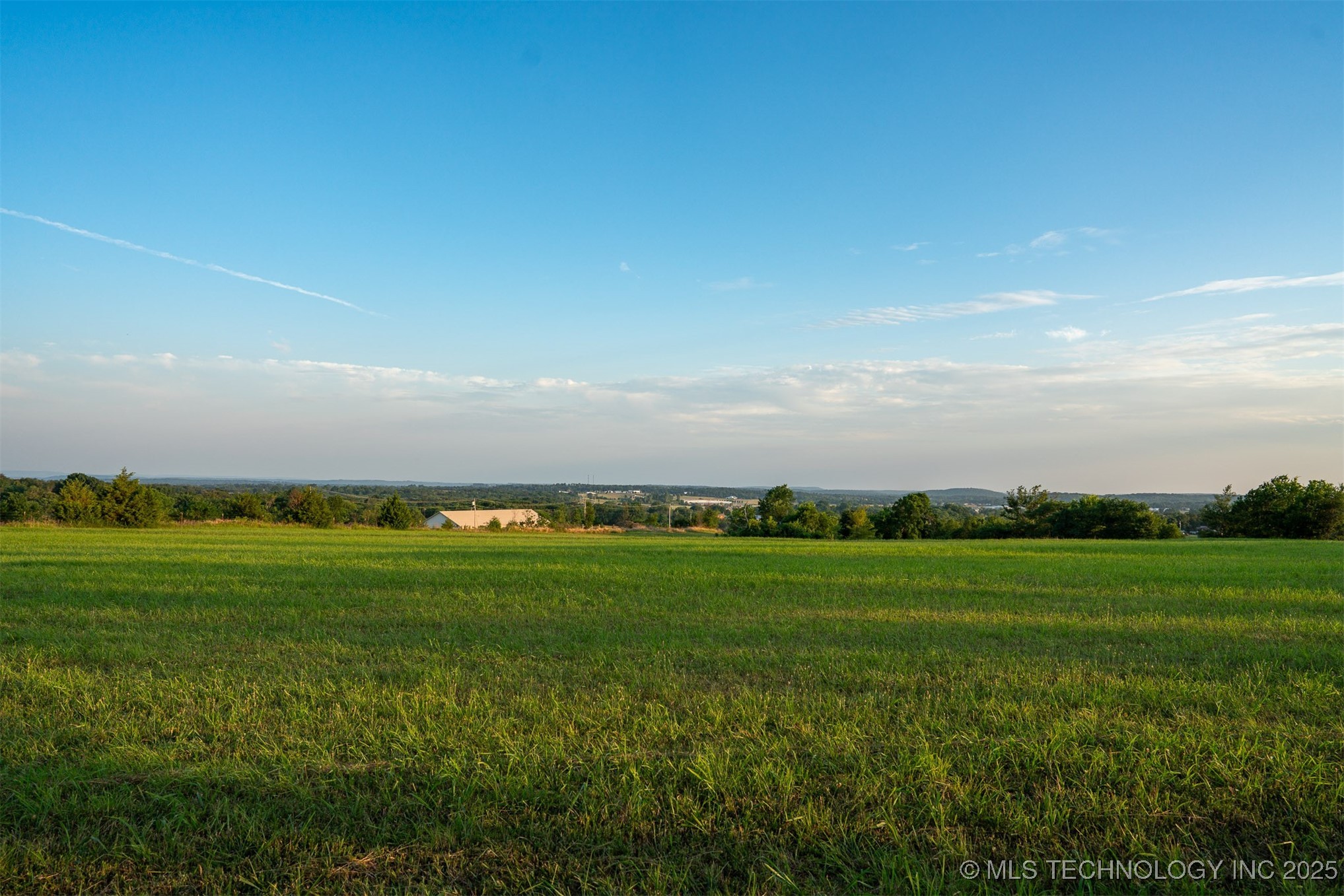 17022 W Grandview Road Property Photo 29