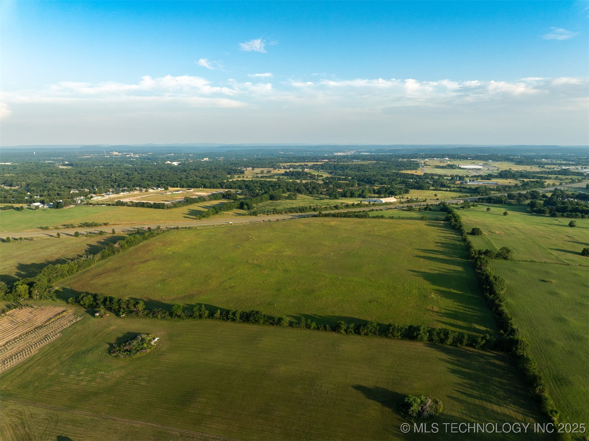 17022 W Grandview Road Property Photo 33