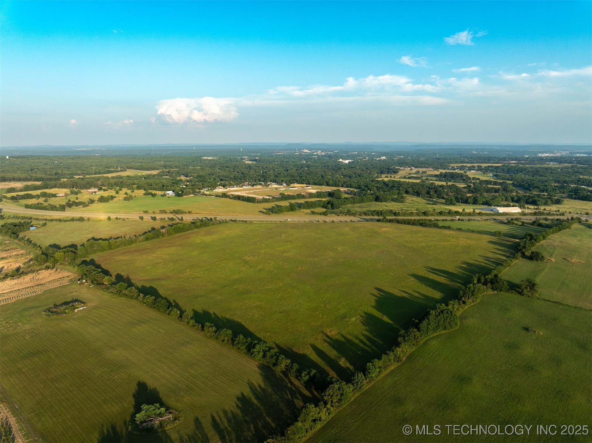 17022 W Grandview Road Property Photo 34