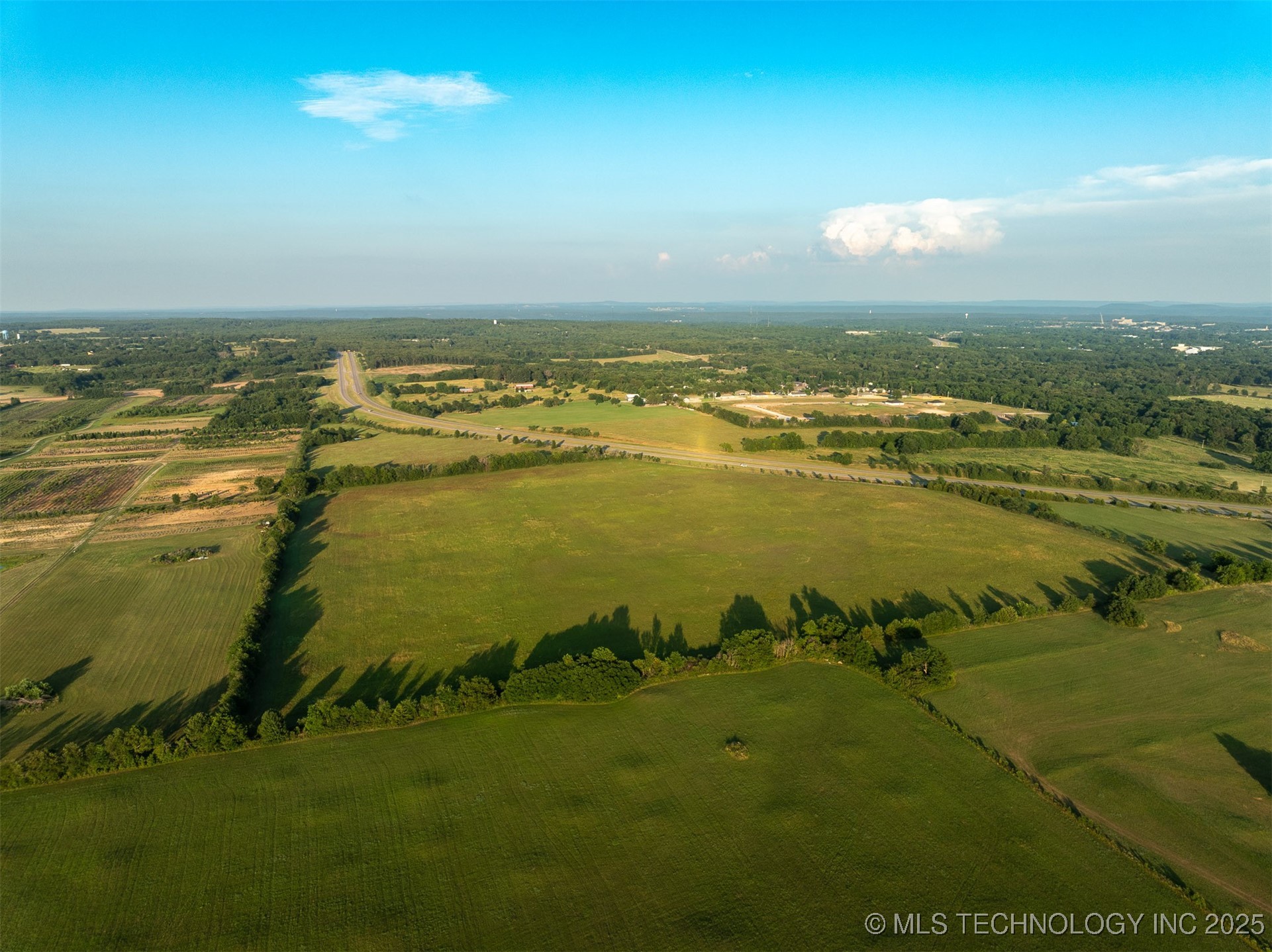 17022 W Grandview Road Property Photo 35