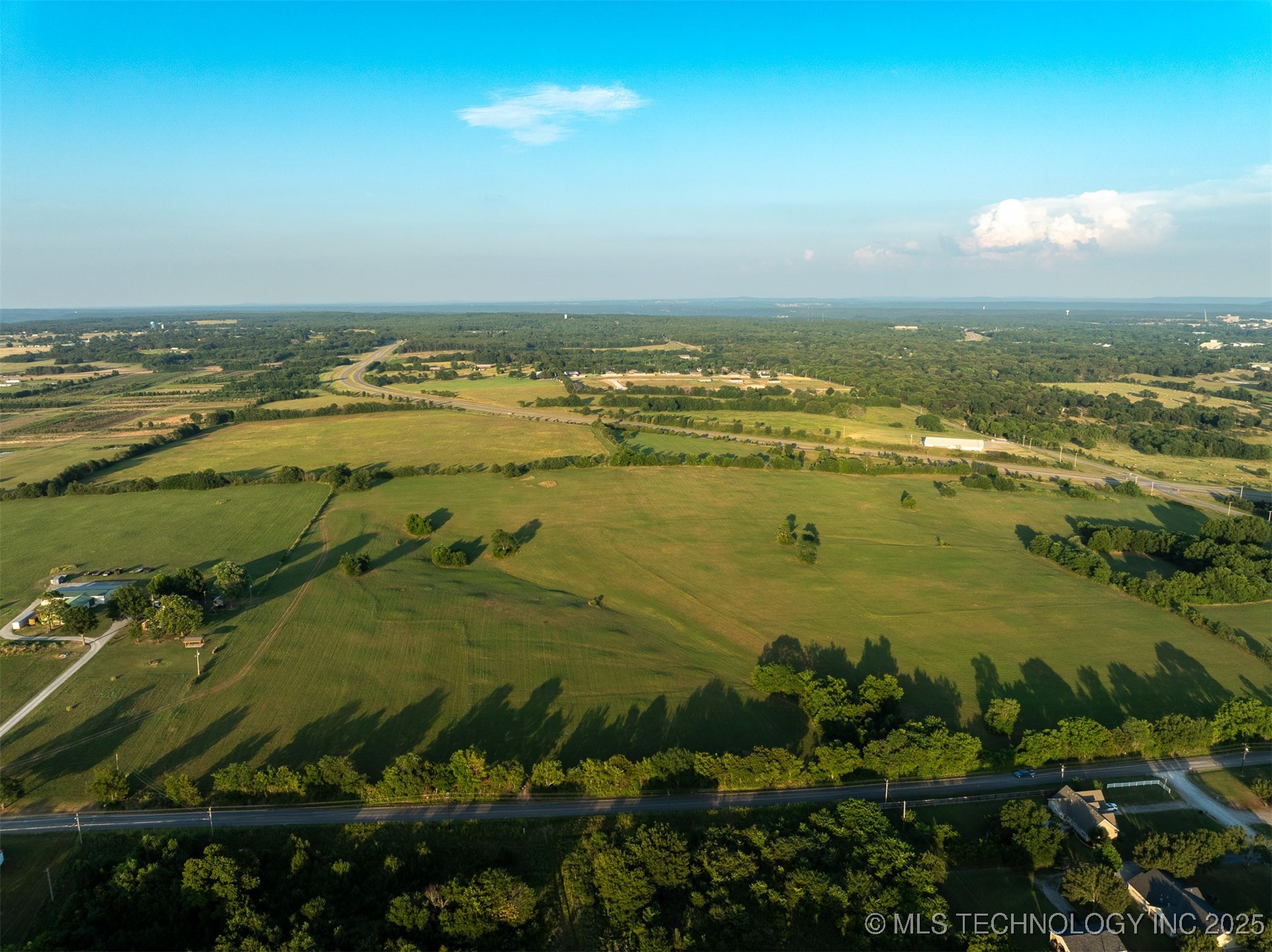 17022 W Grandview Road Property Photo 41