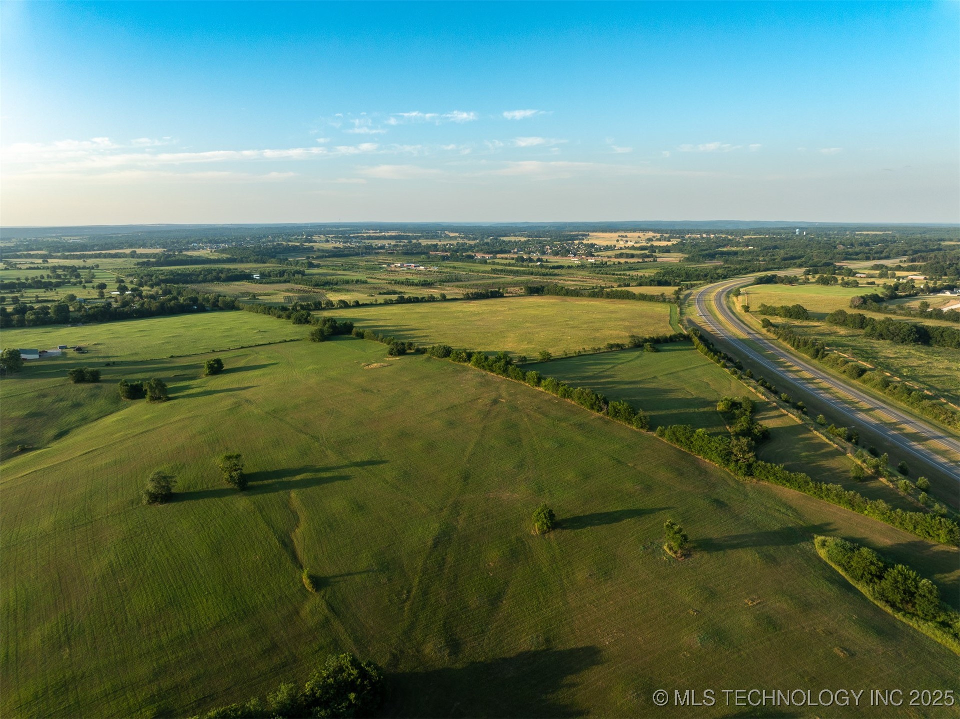 17022 W Grandview Road Property Photo 45