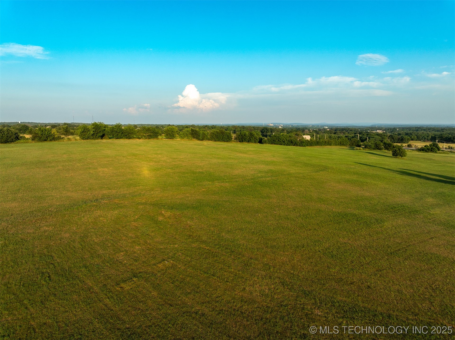 17022 W Grandview Road Property Photo 51