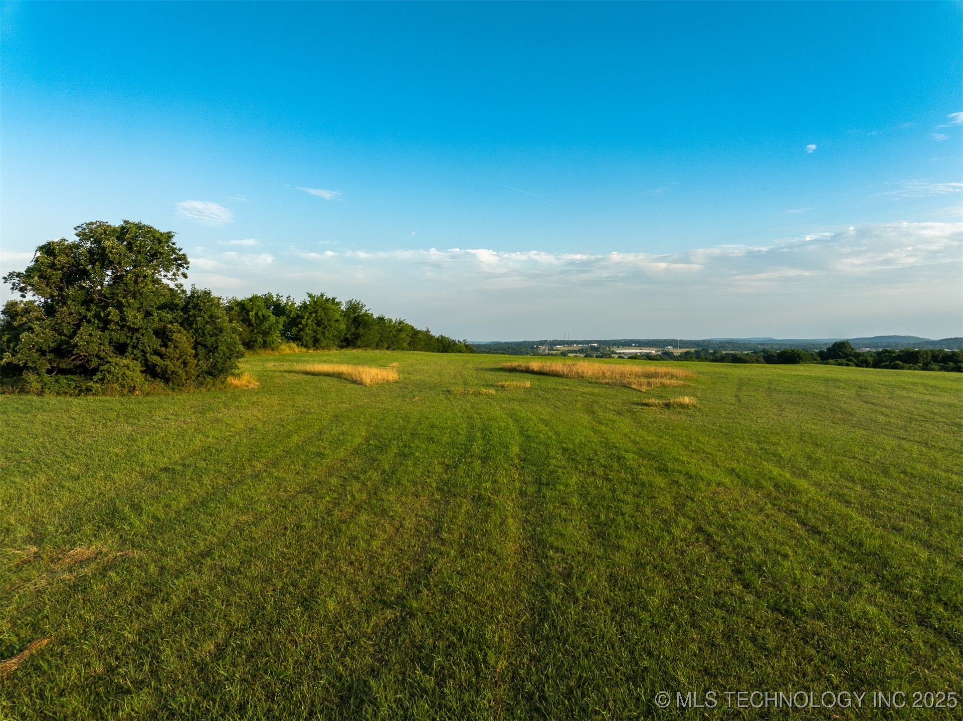17022 W Grandview Road Property Photo 54