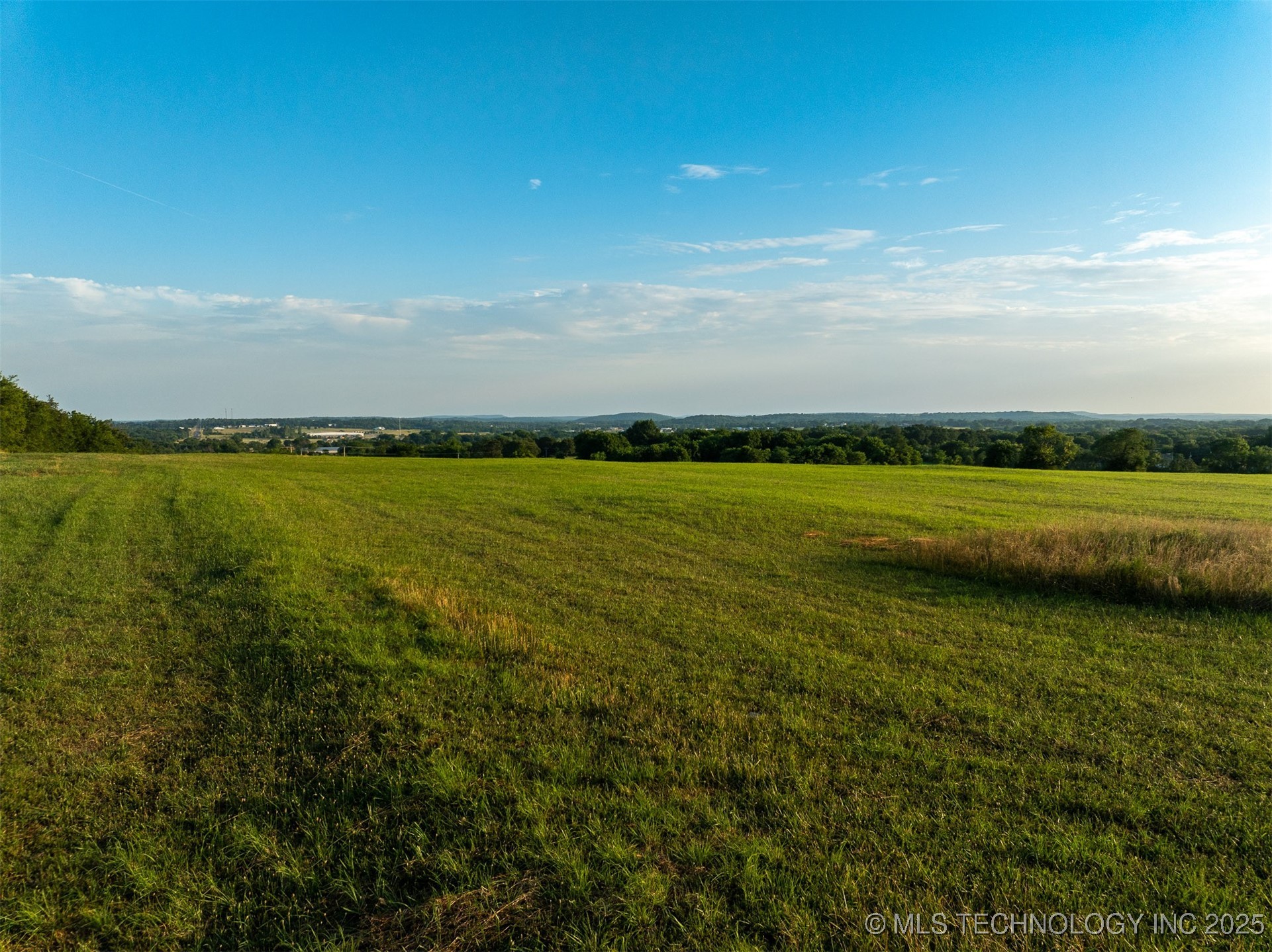 17022 W Grandview Road Property Photo 55