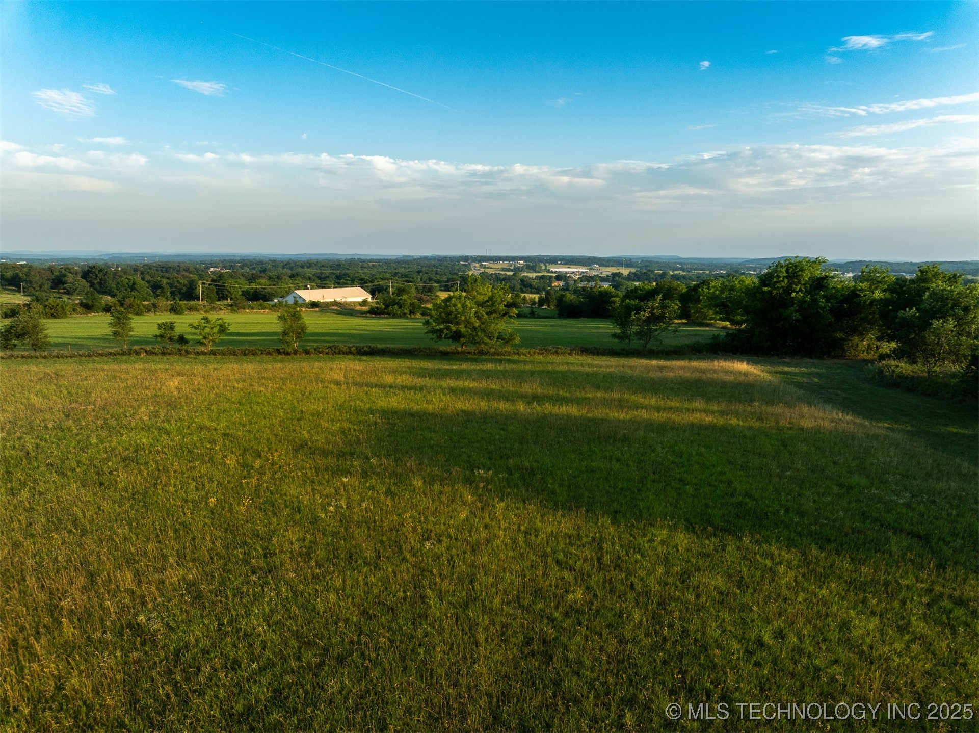 17022 W Grandview Road Property Photo 58