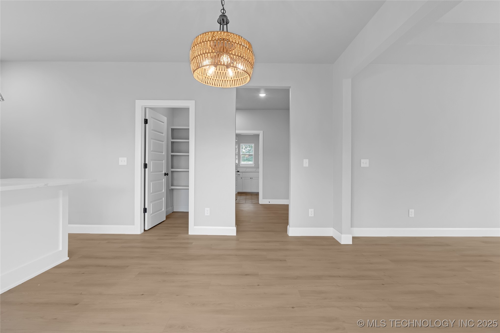 12466 W 91st Place S Property Photo 17