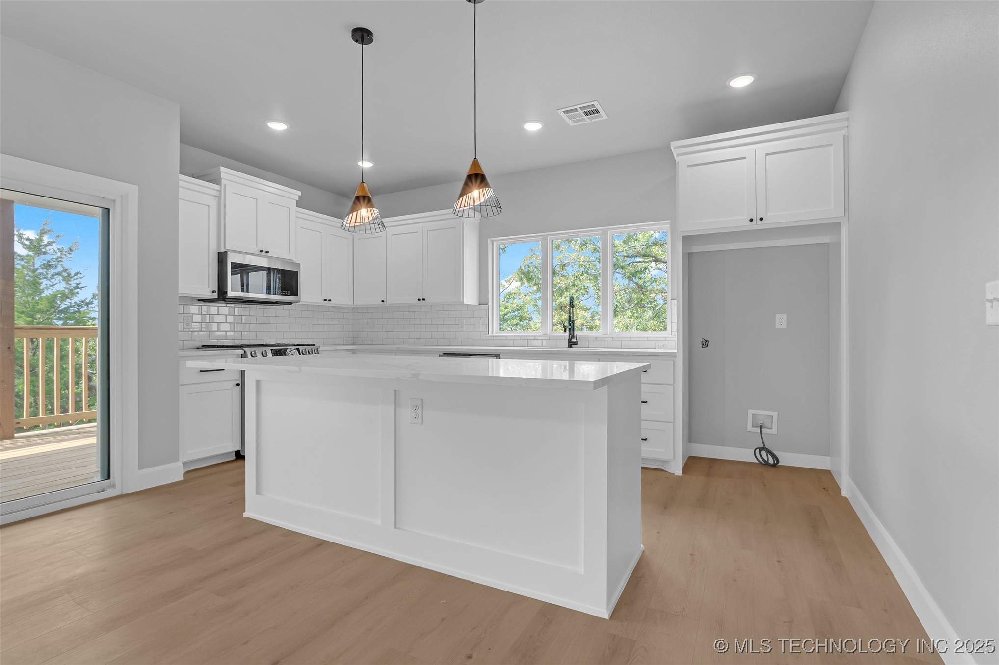 12466 W 91st Place S Property Photo 19