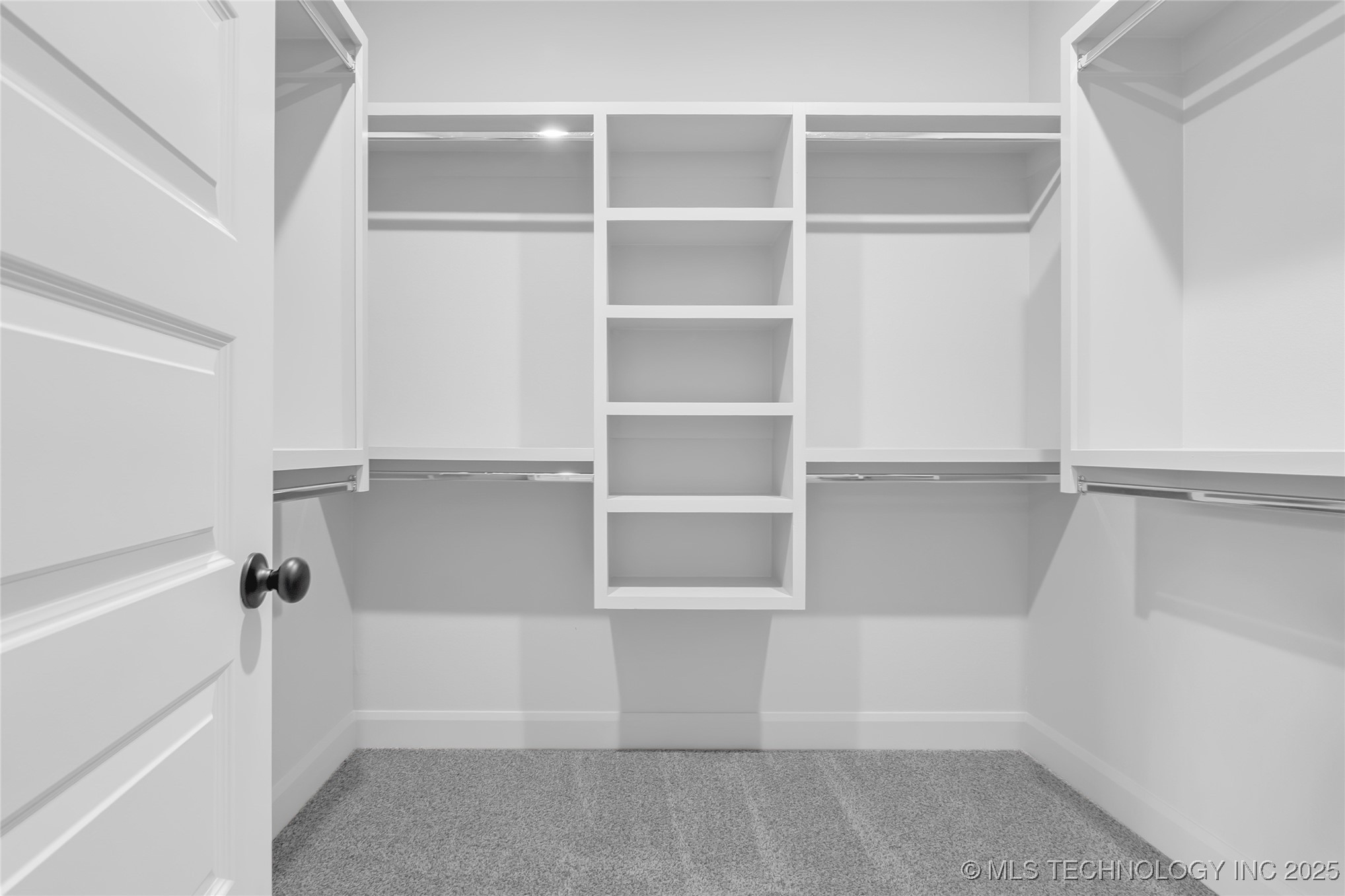 12466 W 91st Place S Property Photo 31