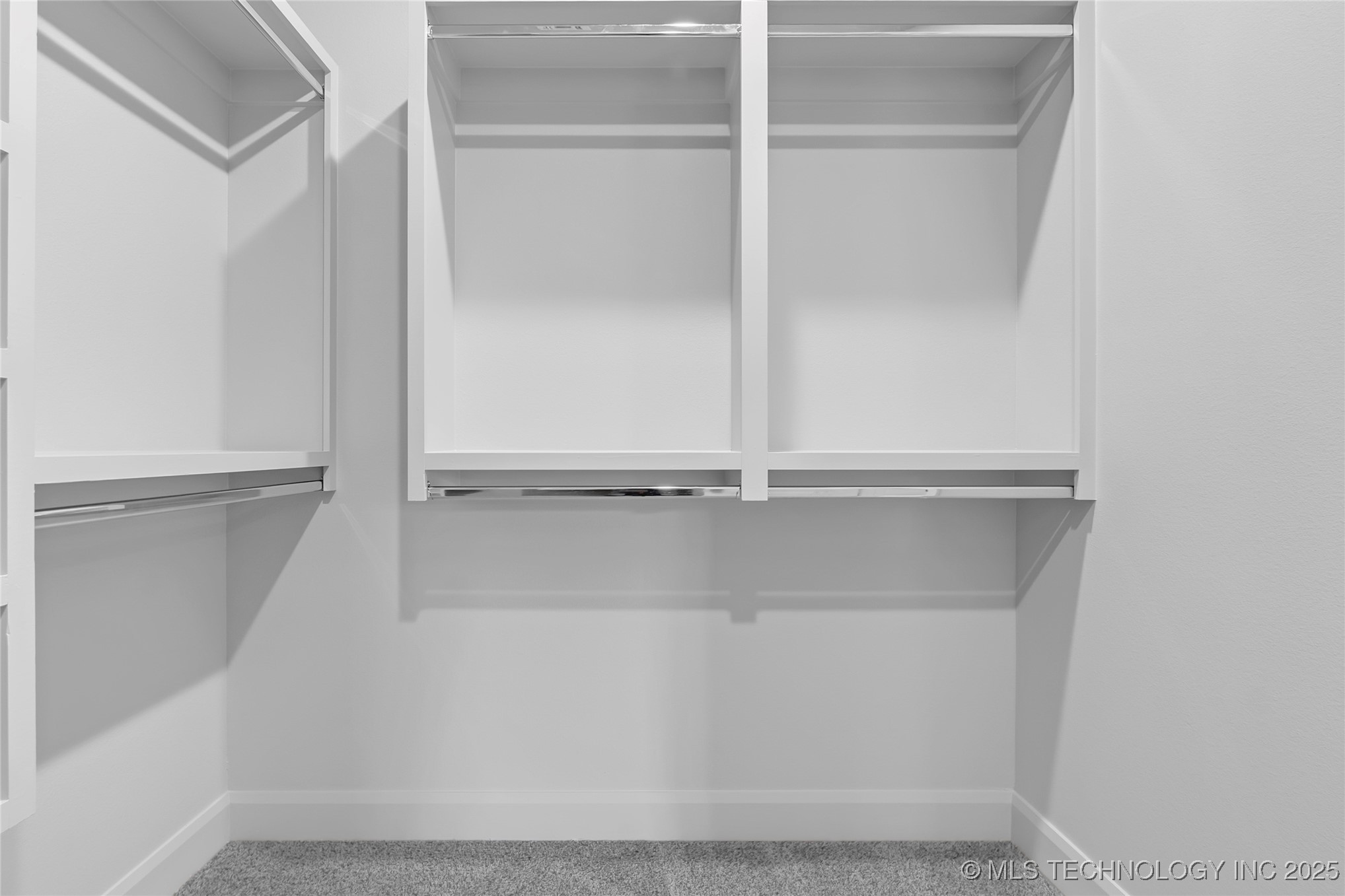 12466 W 91st Place S Property Photo 32