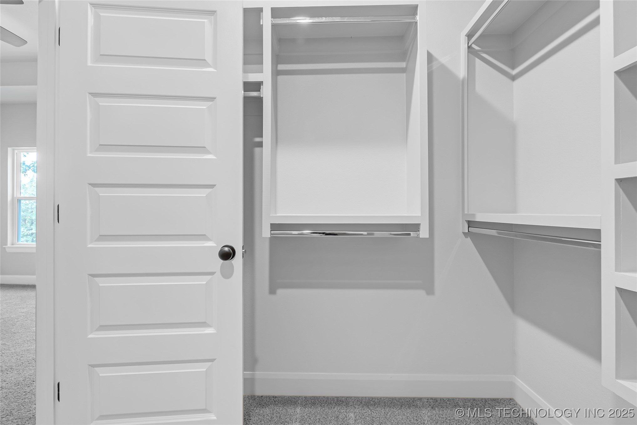 12466 W 91st Place S Property Photo 33