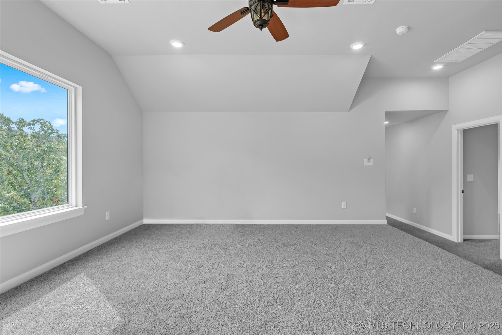 12466 W 91st Place S Property Photo 38