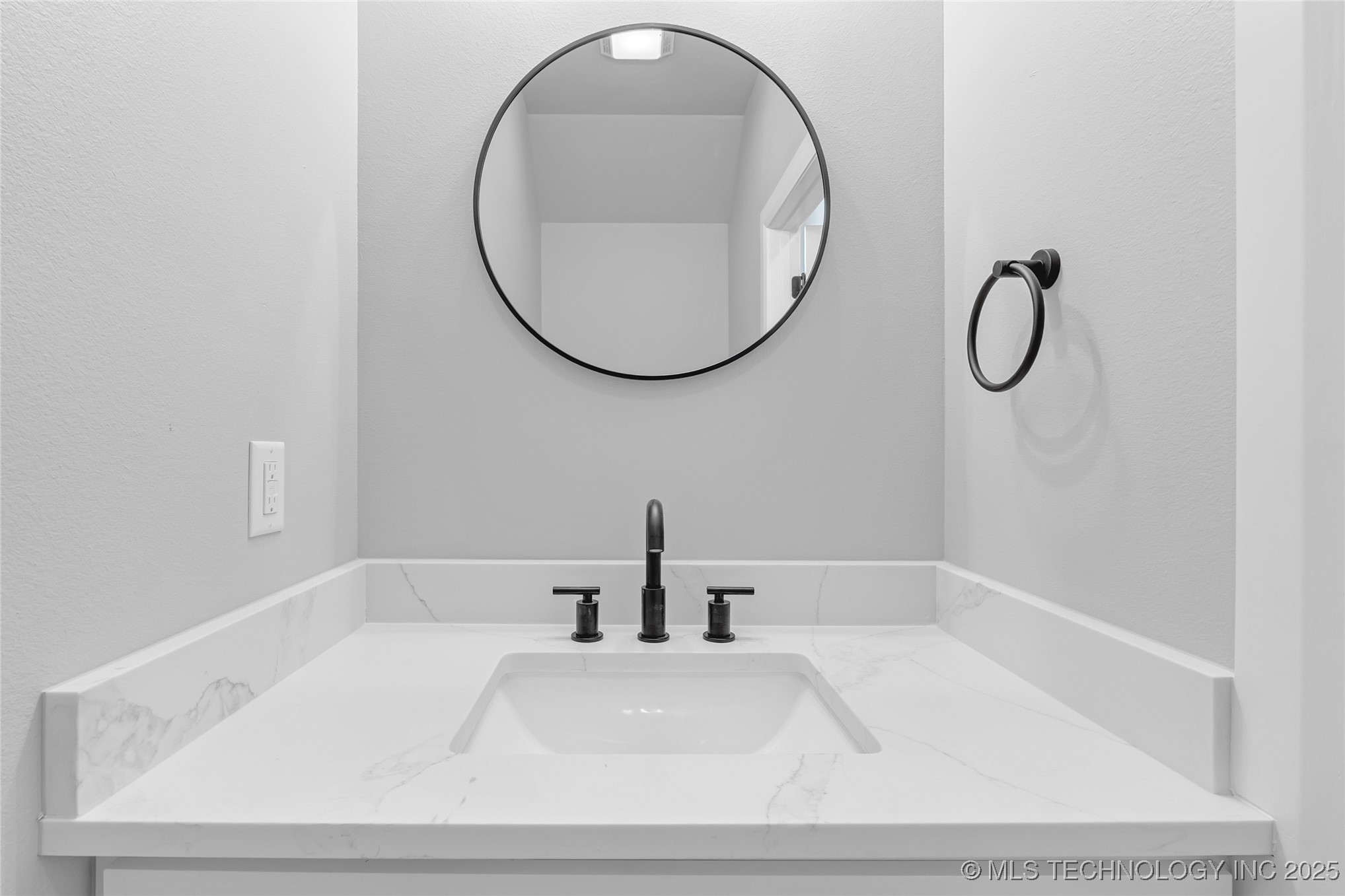 12466 W 91st Place S Property Photo 47