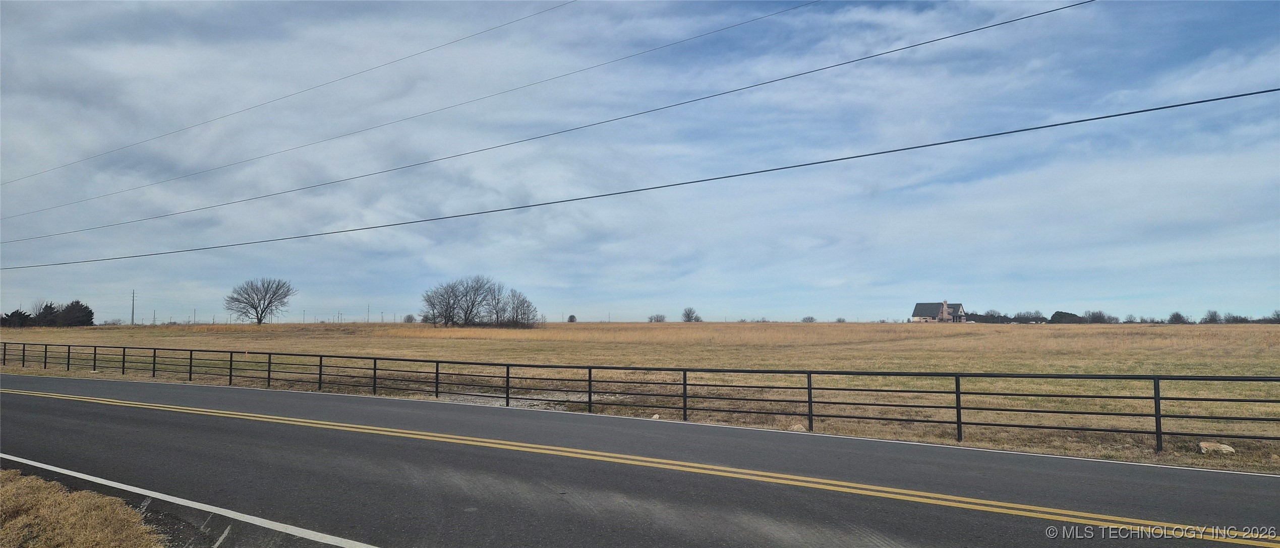 2149 Ne 1st Street Property Photo 2