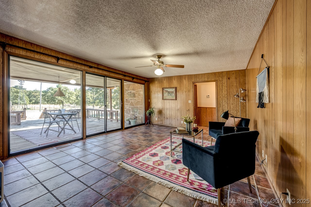 53100 S 34800 Road Property Photo 13