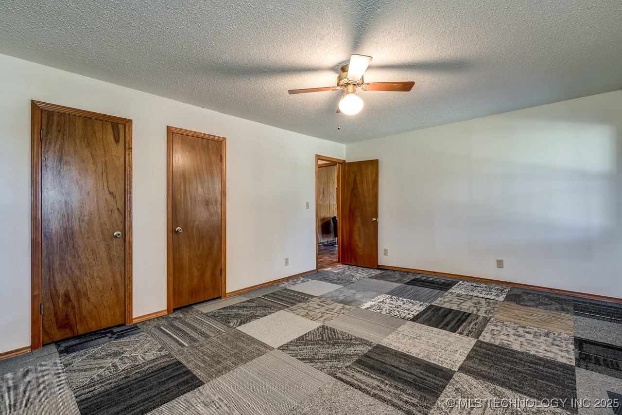 53100 S 34800 Road Property Photo 16