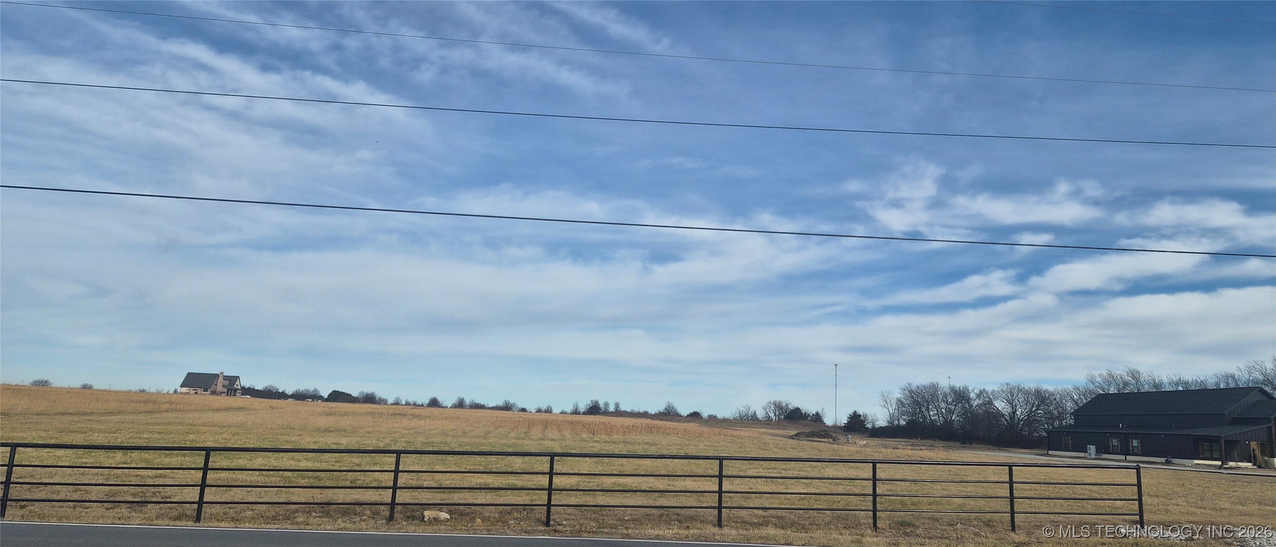 2199 NE 1st Street Property Photo 1