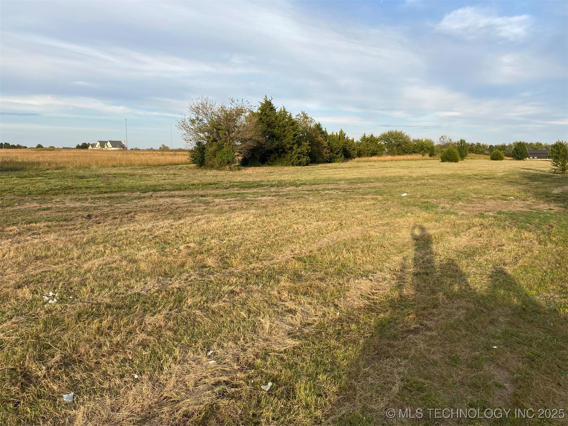 2199 Ne 1st Street Property Photo 2