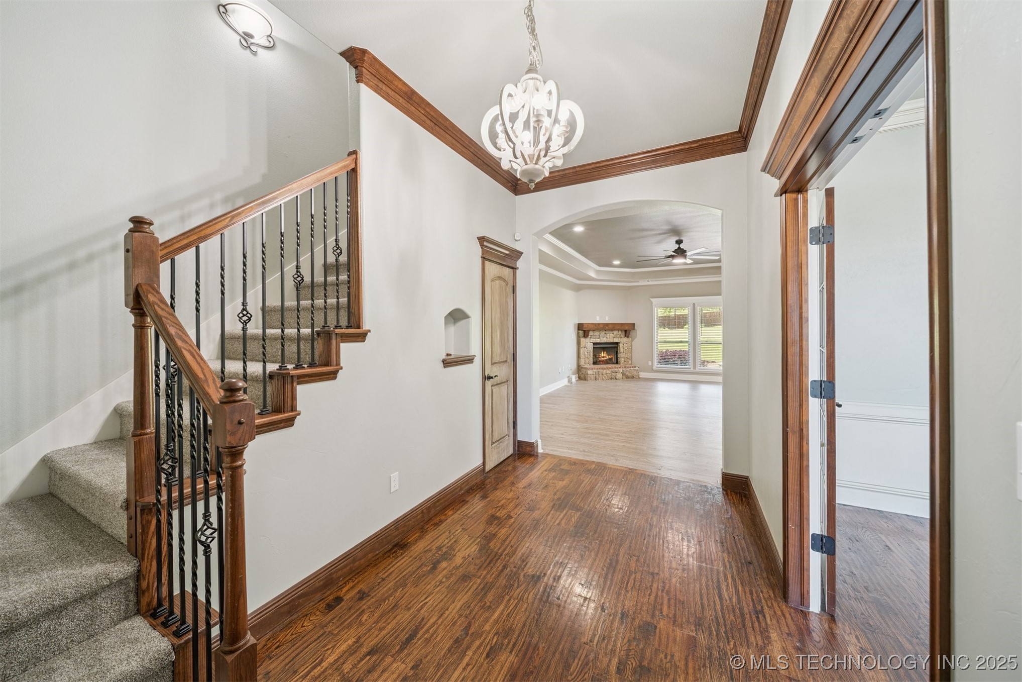 19481 Pecan Ridge Circle Property Photo 5