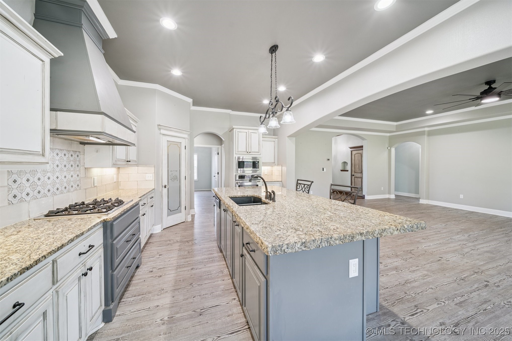 19481 Pecan Ridge Circle Property Photo 13