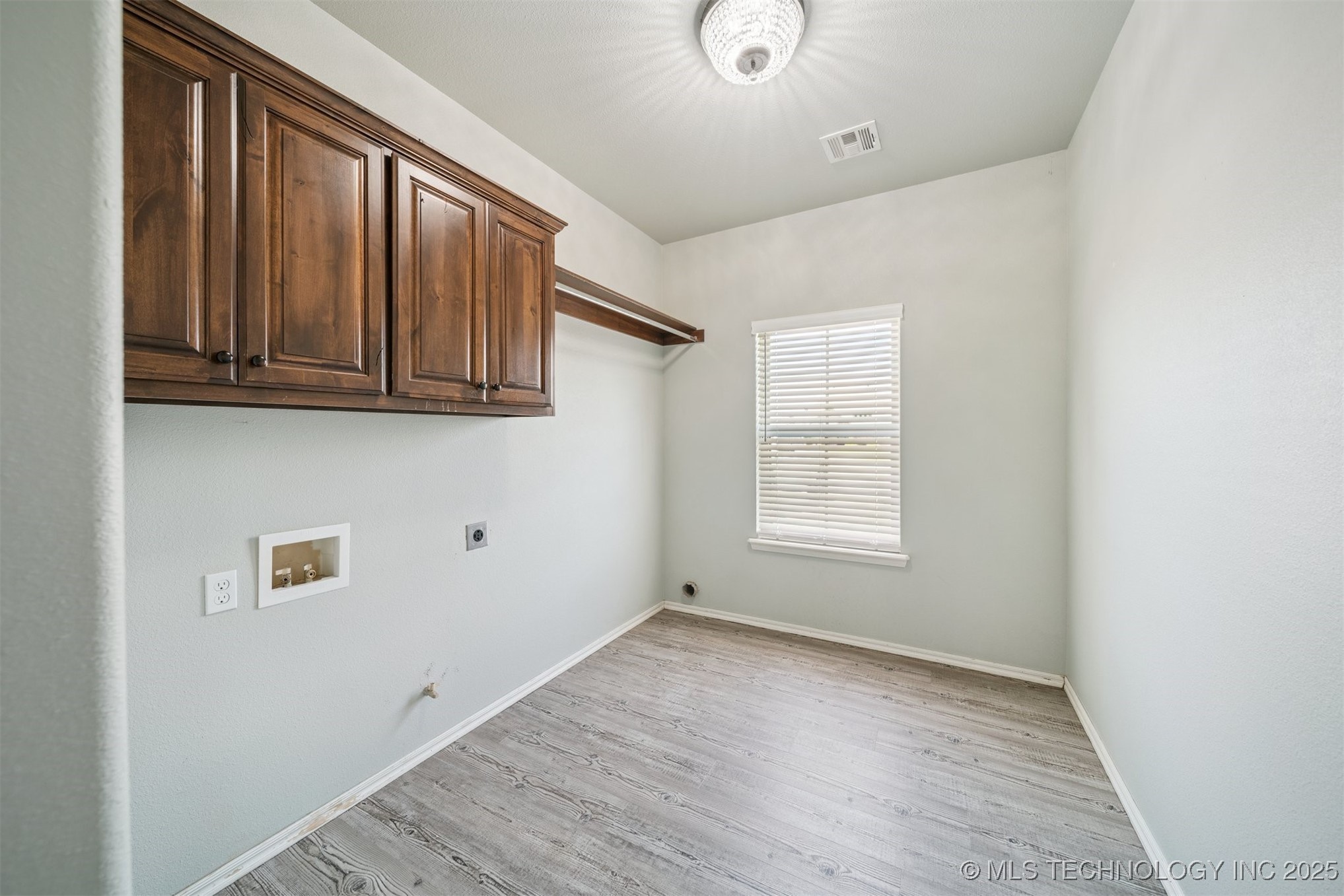 19481 Pecan Ridge Circle Property Photo 20