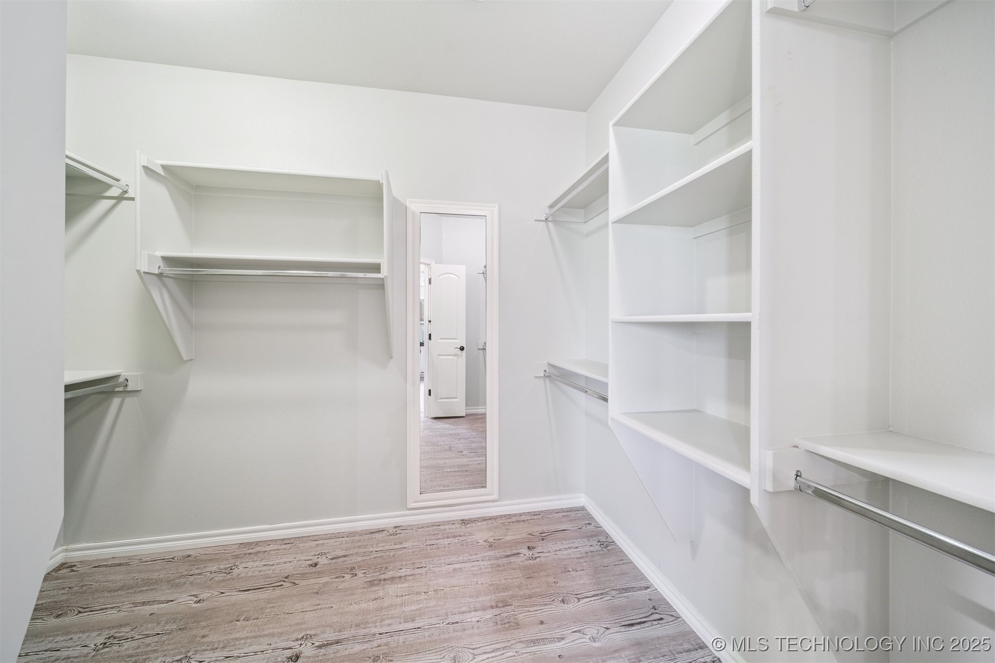 19481 Pecan Ridge Circle Property Photo 27