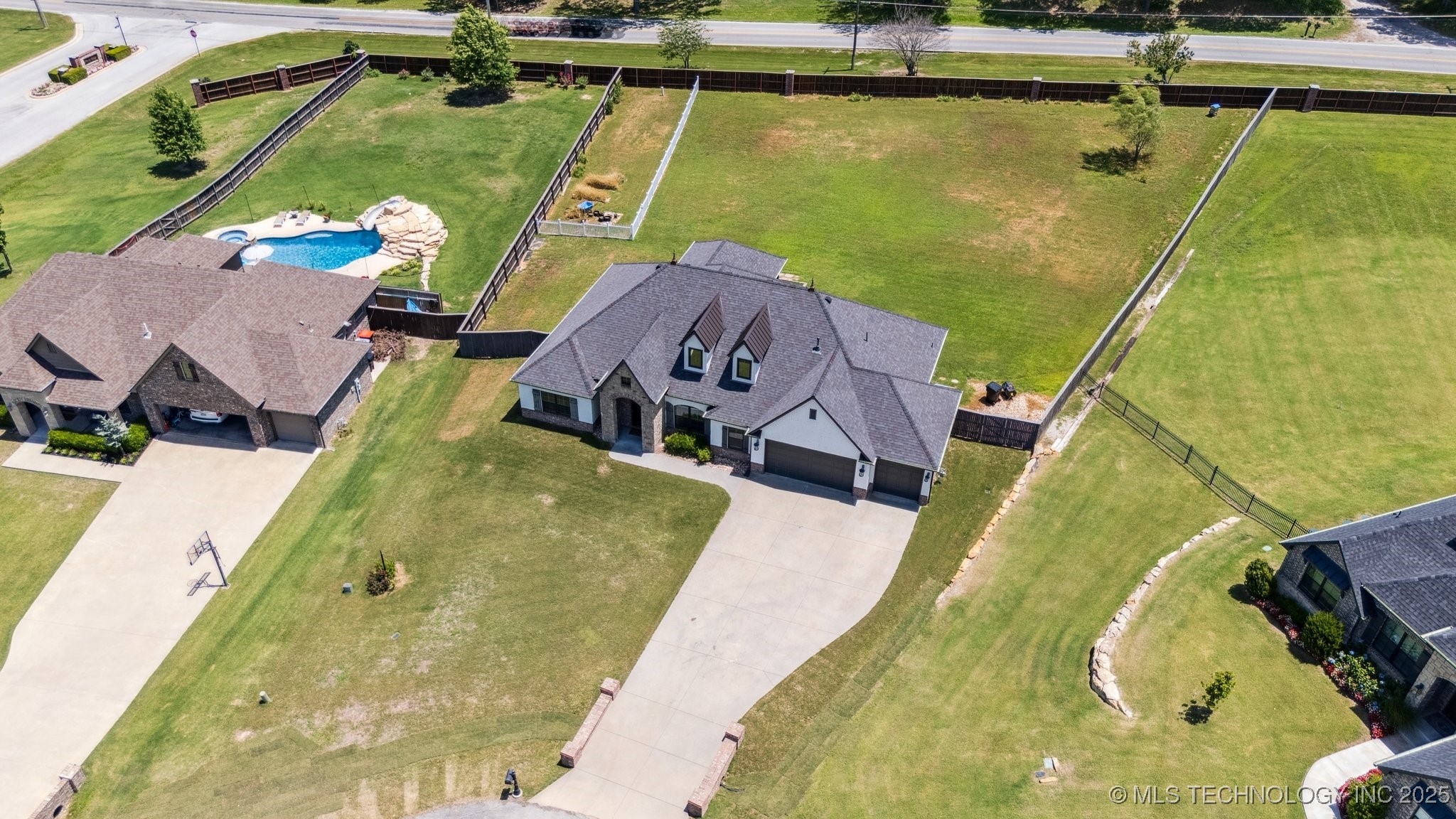 19481 Pecan Ridge Circle Property Photo 41