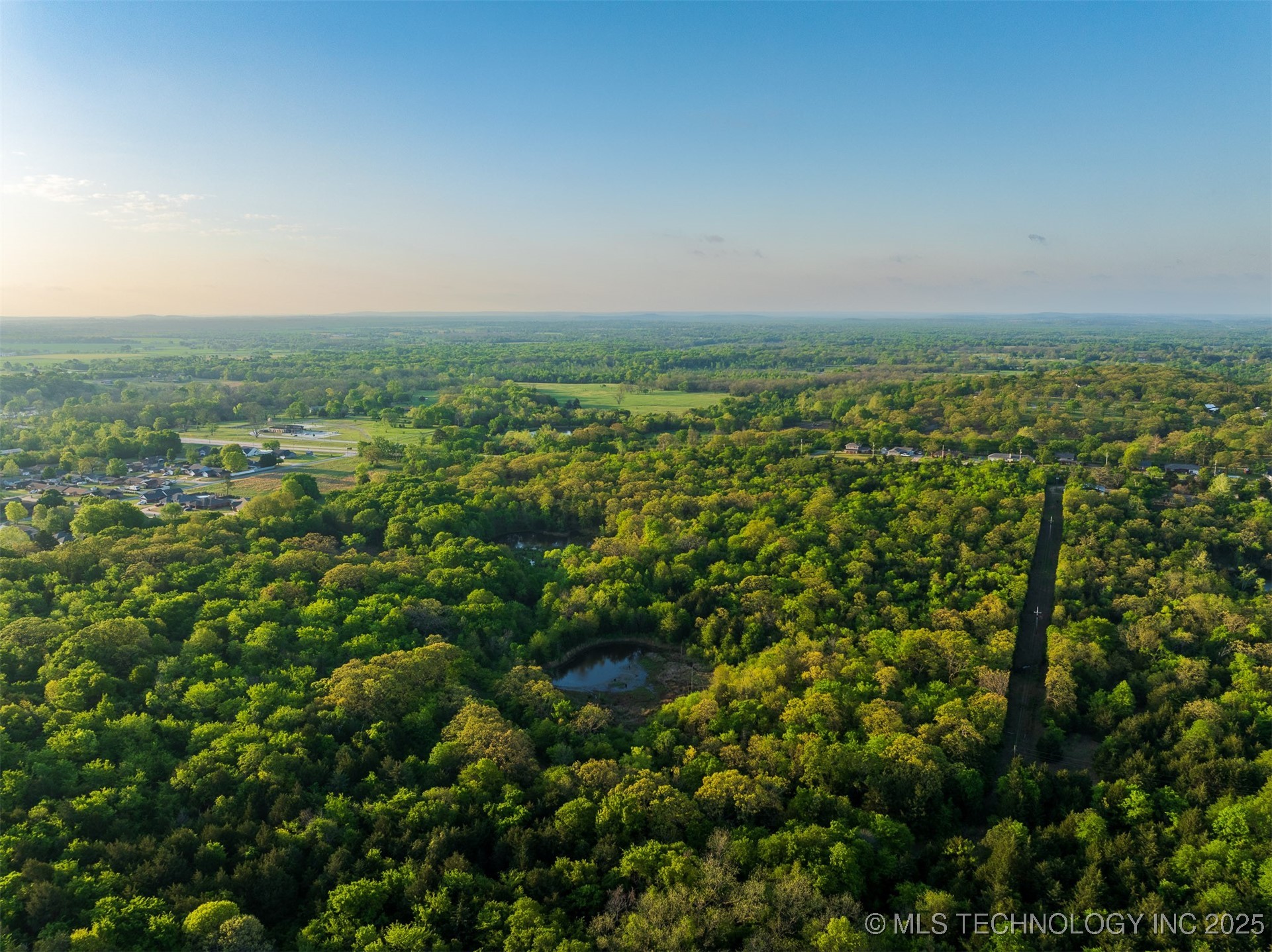 6 E Southbrook Avenue Property Photo 28
