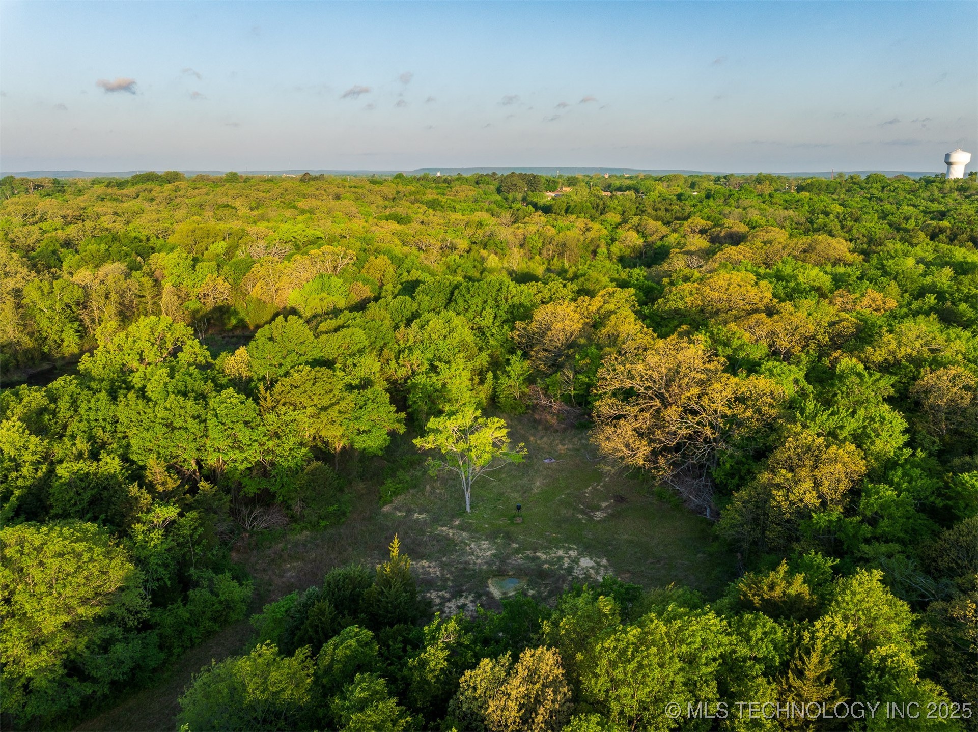 6 E Southbrook Avenue Property Photo 35