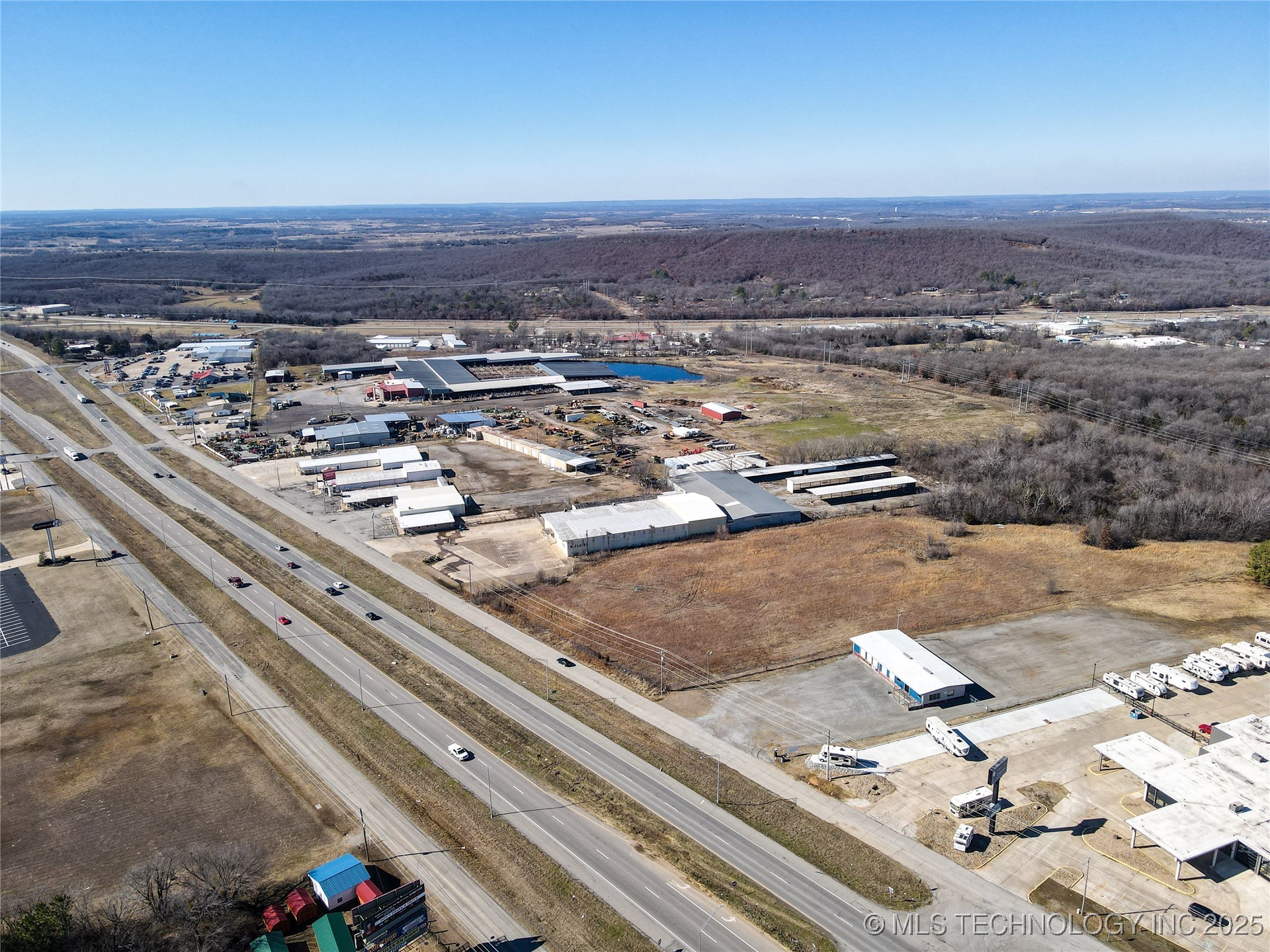 1221 S George Nigh Property Photo 9