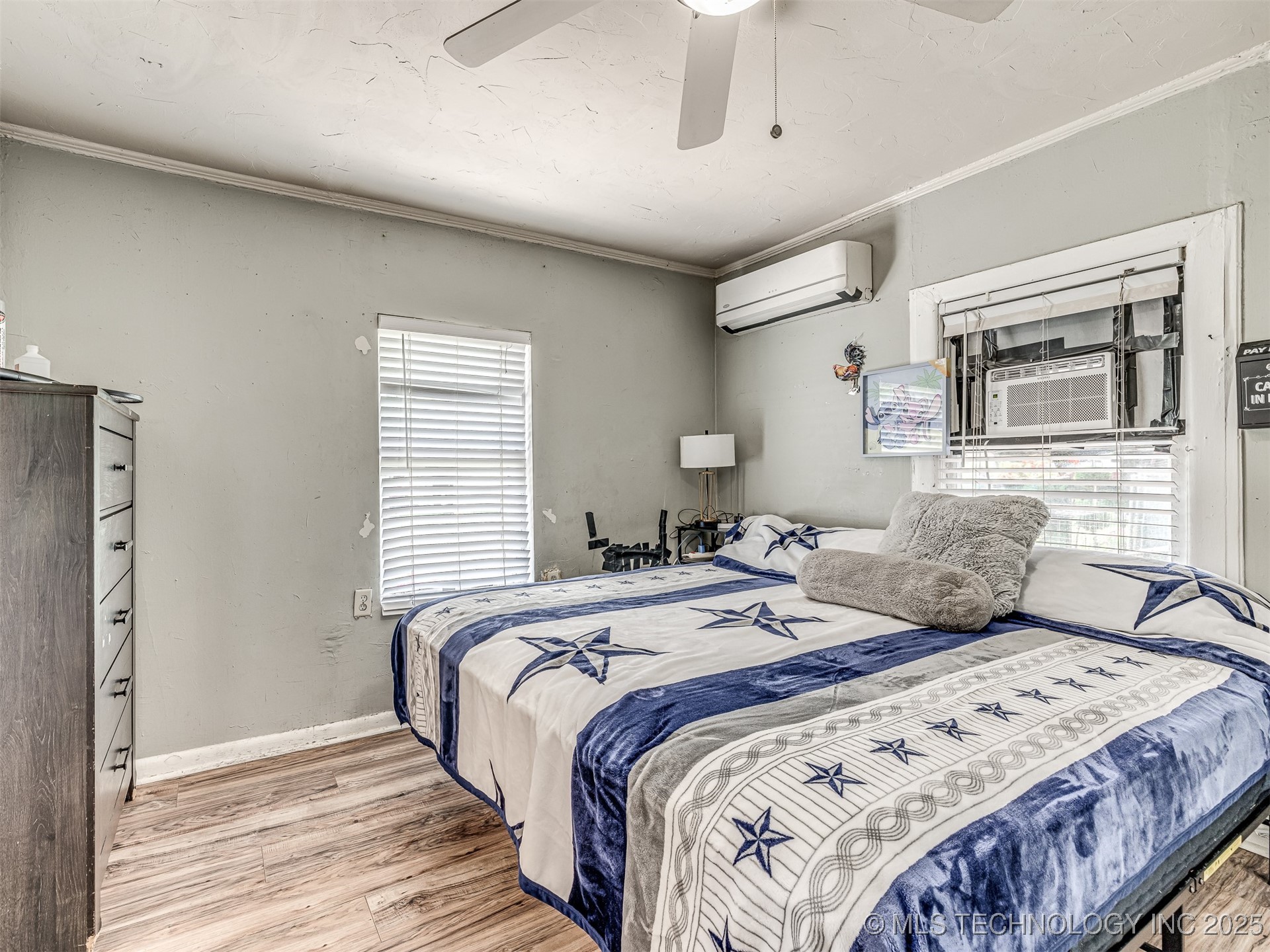 1013 N Post Property Photo 29