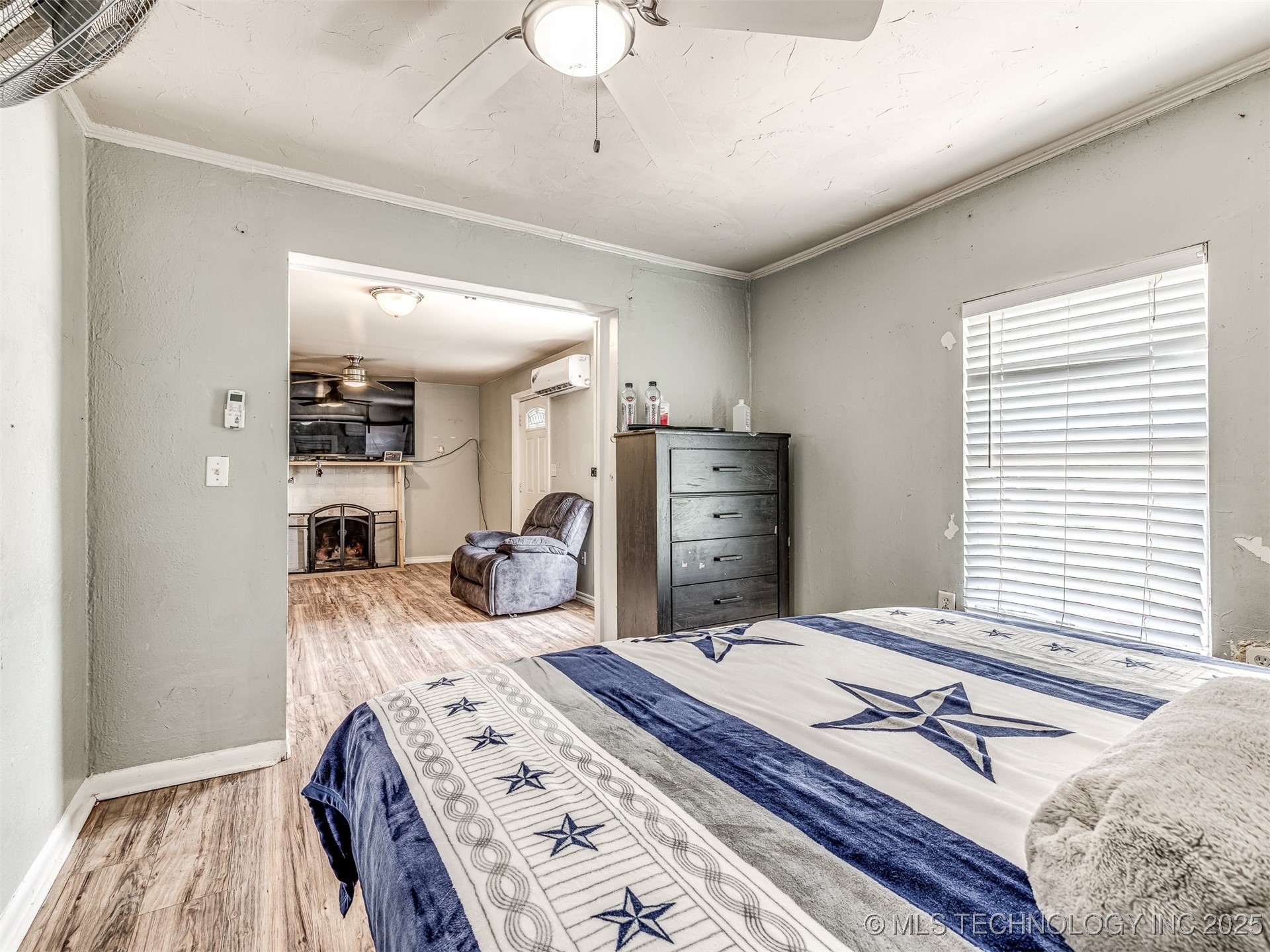 1013 N Post Property Photo 32