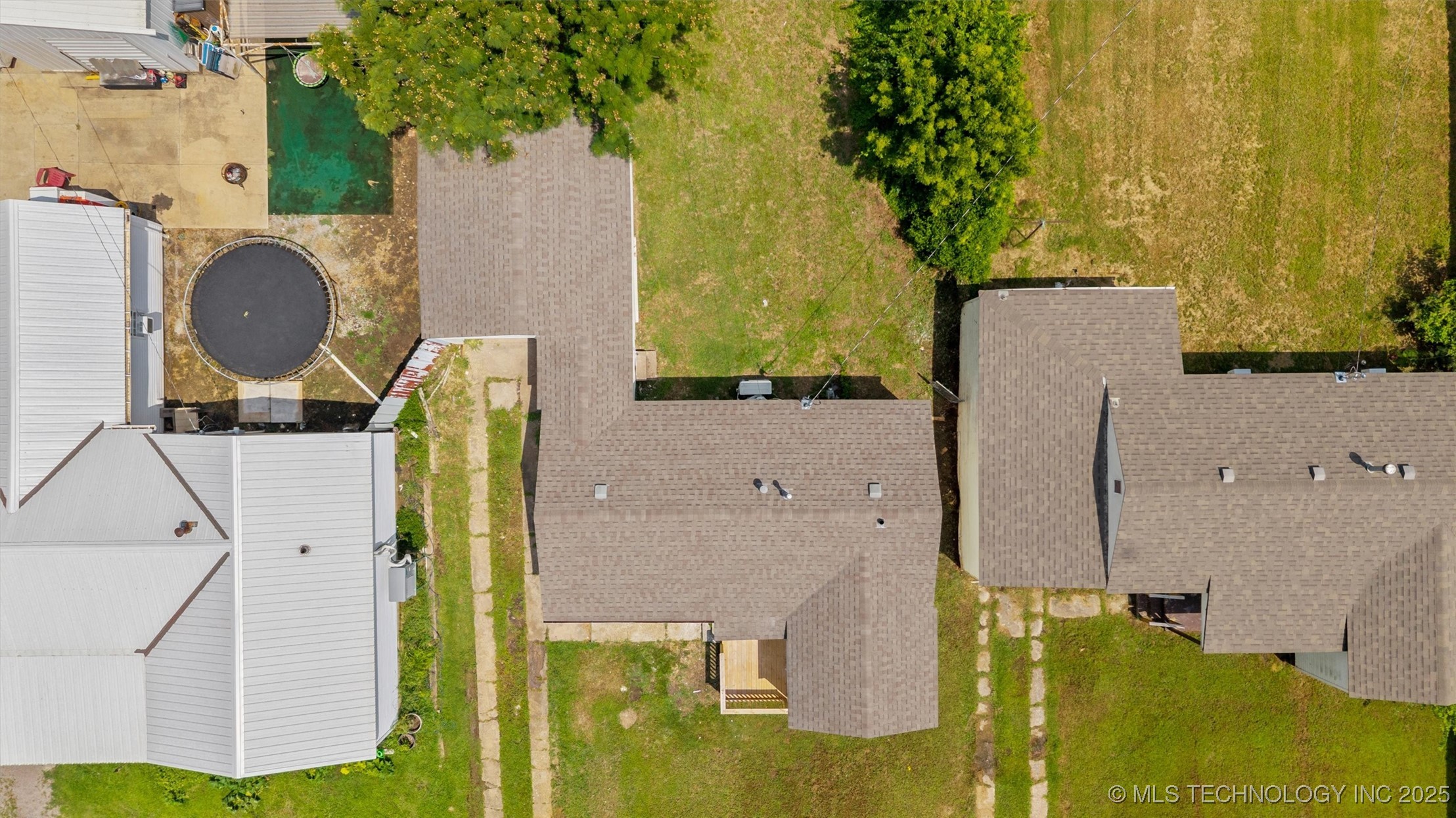 216 S Delaware Street Property Photo 19