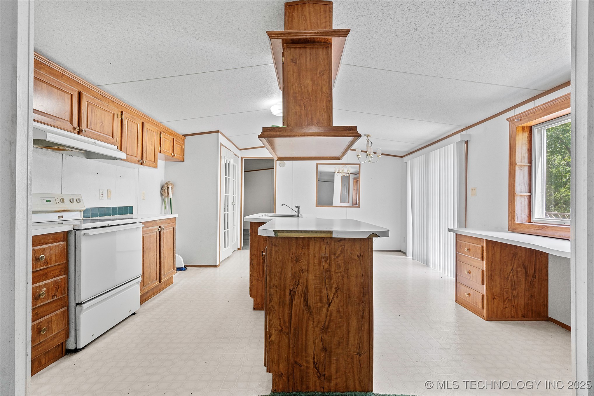 8510 Dillard Road Property Photo 7