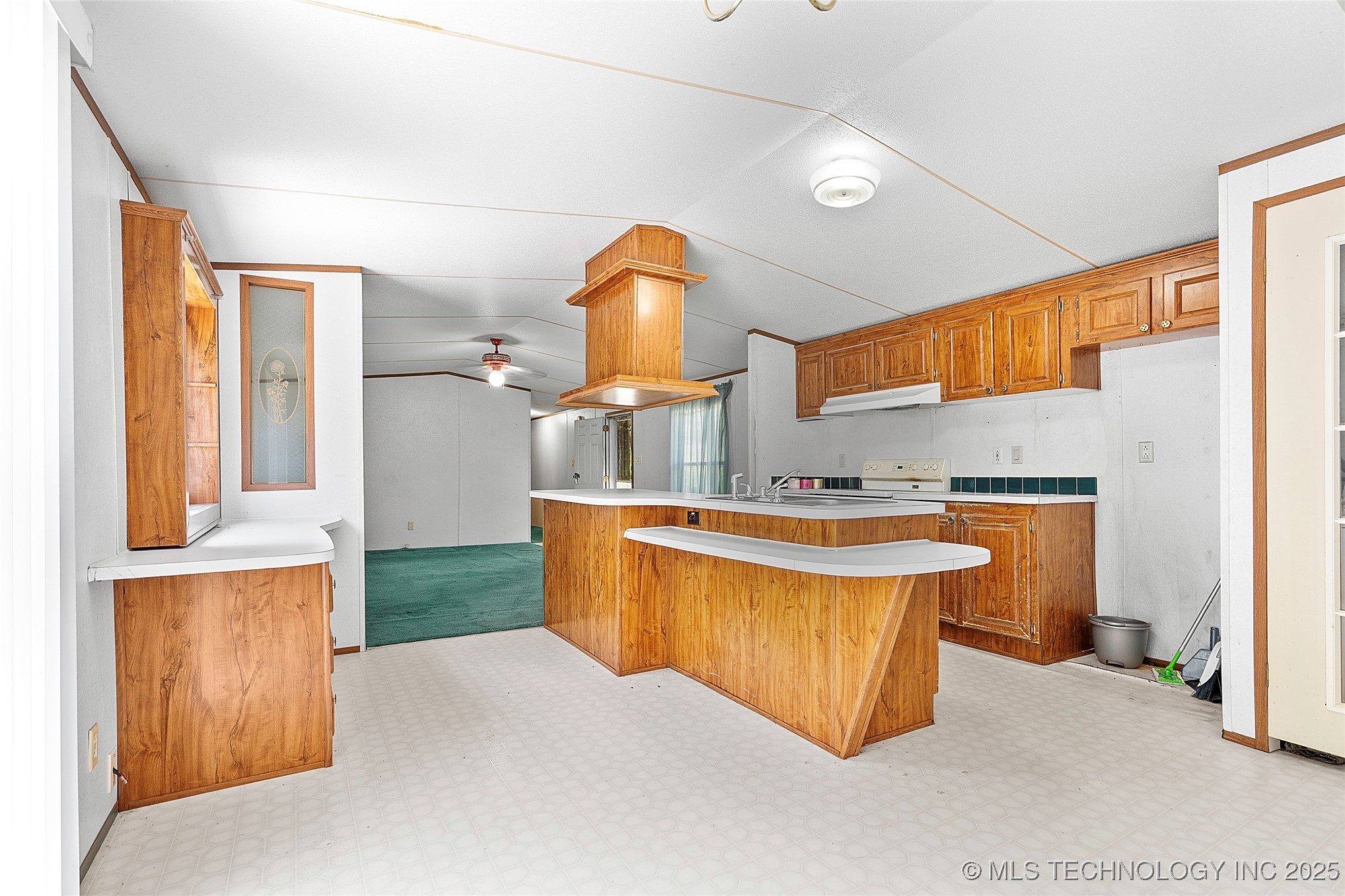 8510 Dillard Road Property Photo 10