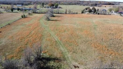 16509 N Bryant Road Property Photo 10