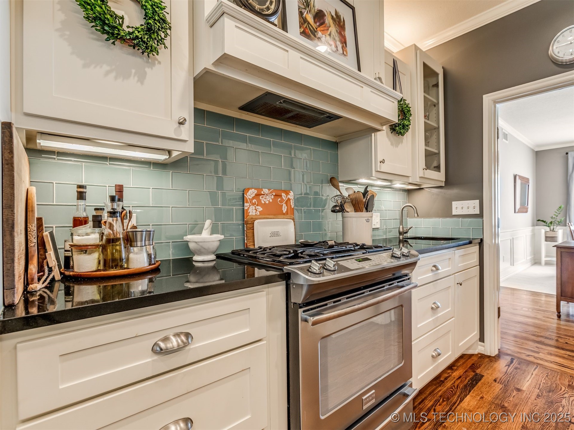 13207 E 93rd Street North Property Photo 14