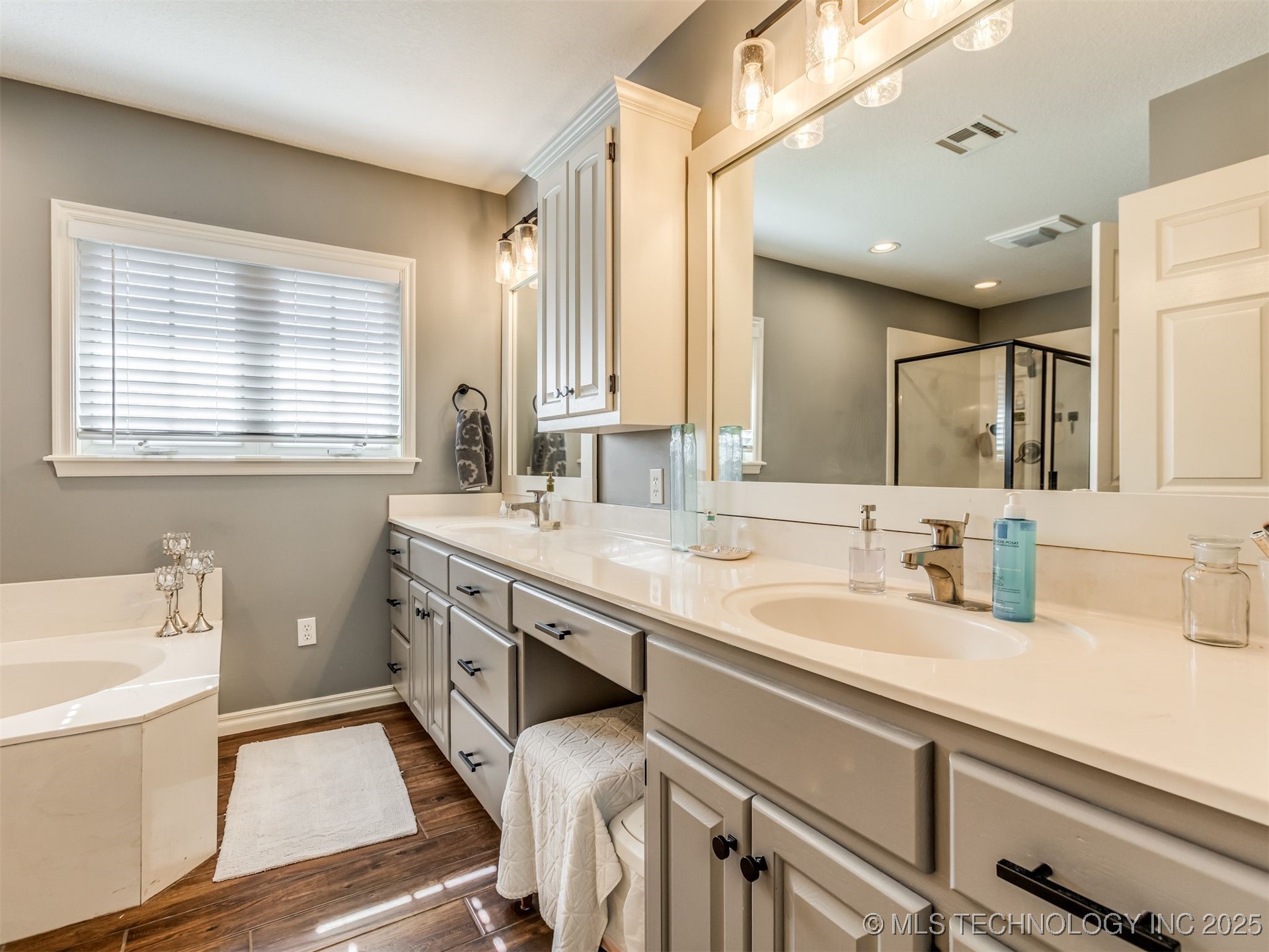 13207 E 93rd Street North Property Photo 43