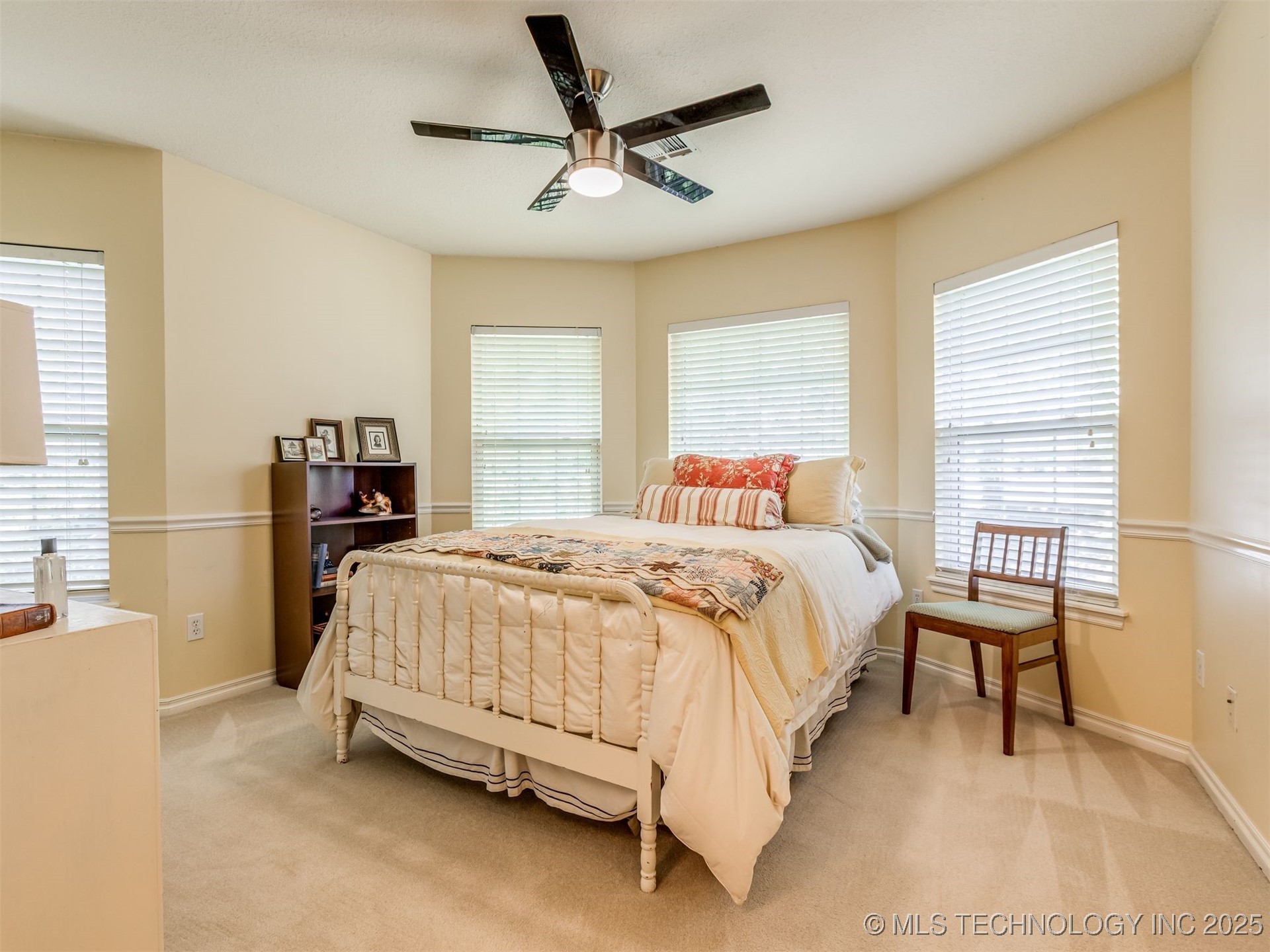 13207 E 93rd Street North Property Photo 47