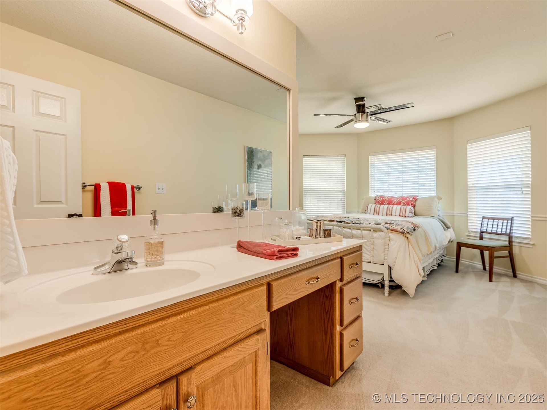 13207 E 93rd Street North Property Photo 49