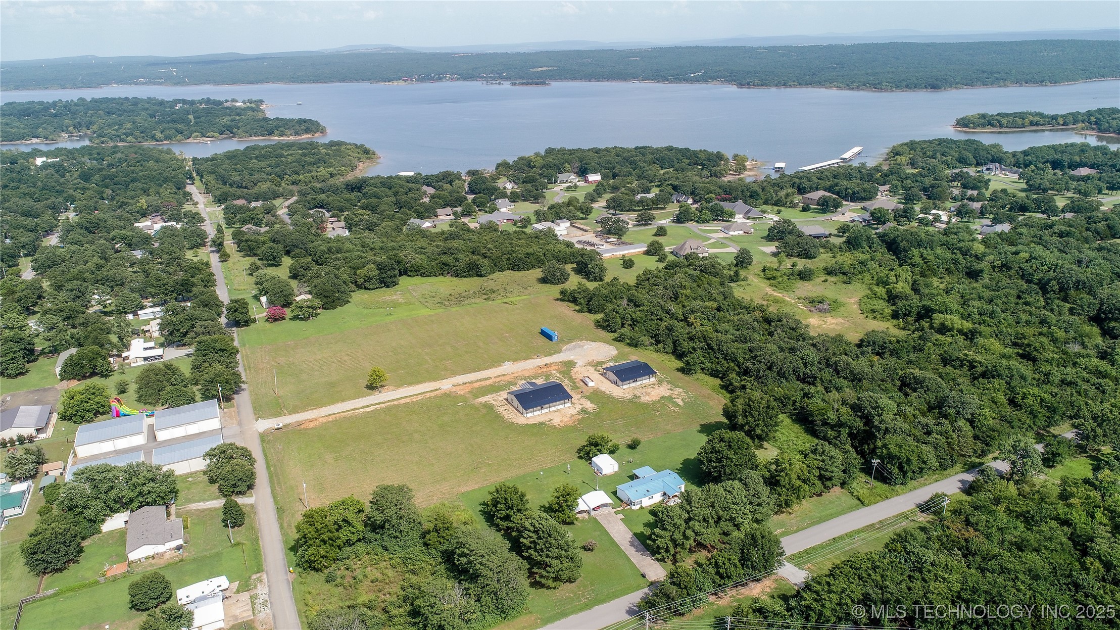 2 Reagan Drive Property Photo 4