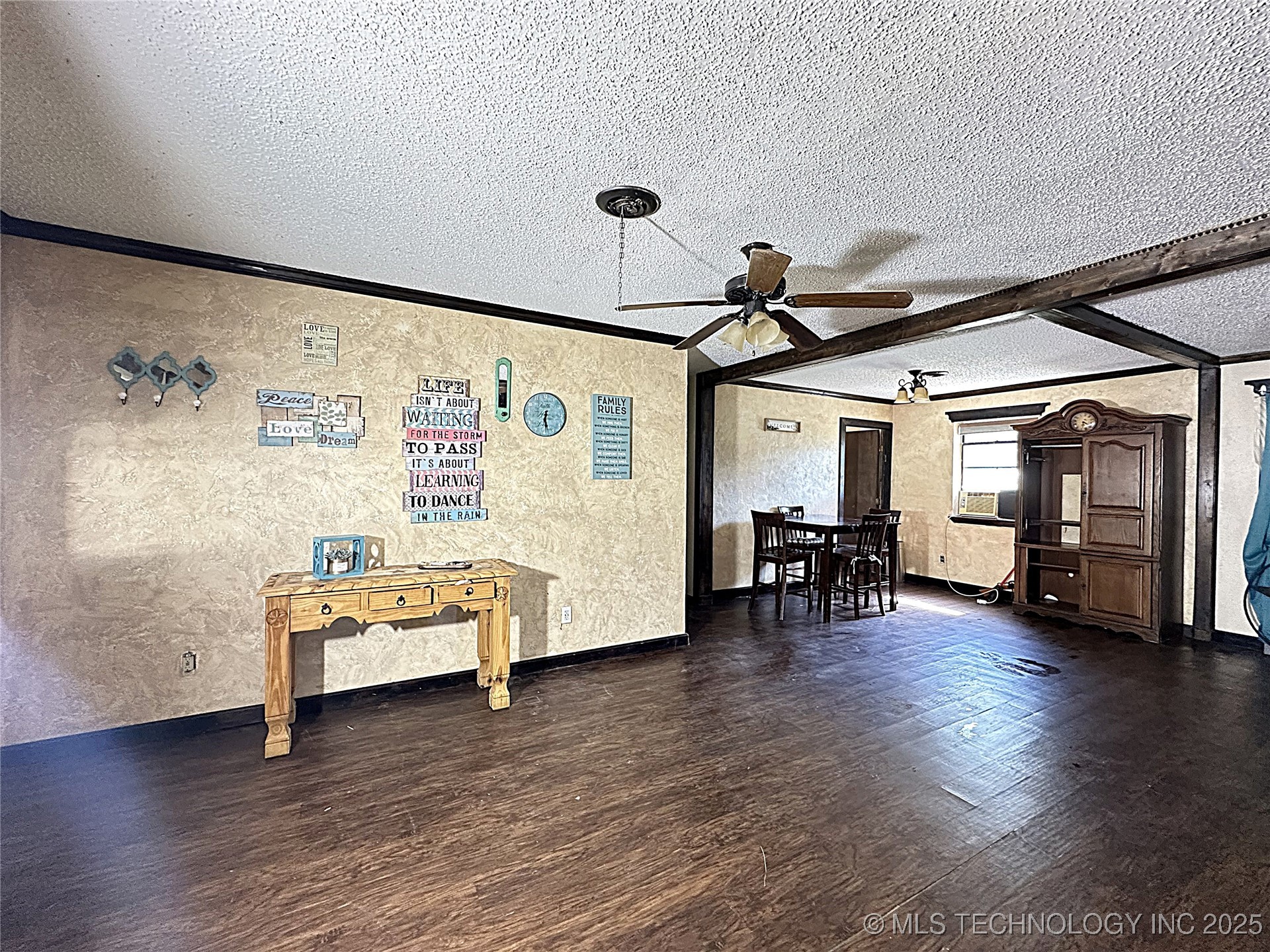 36 Scott Property Photo 4