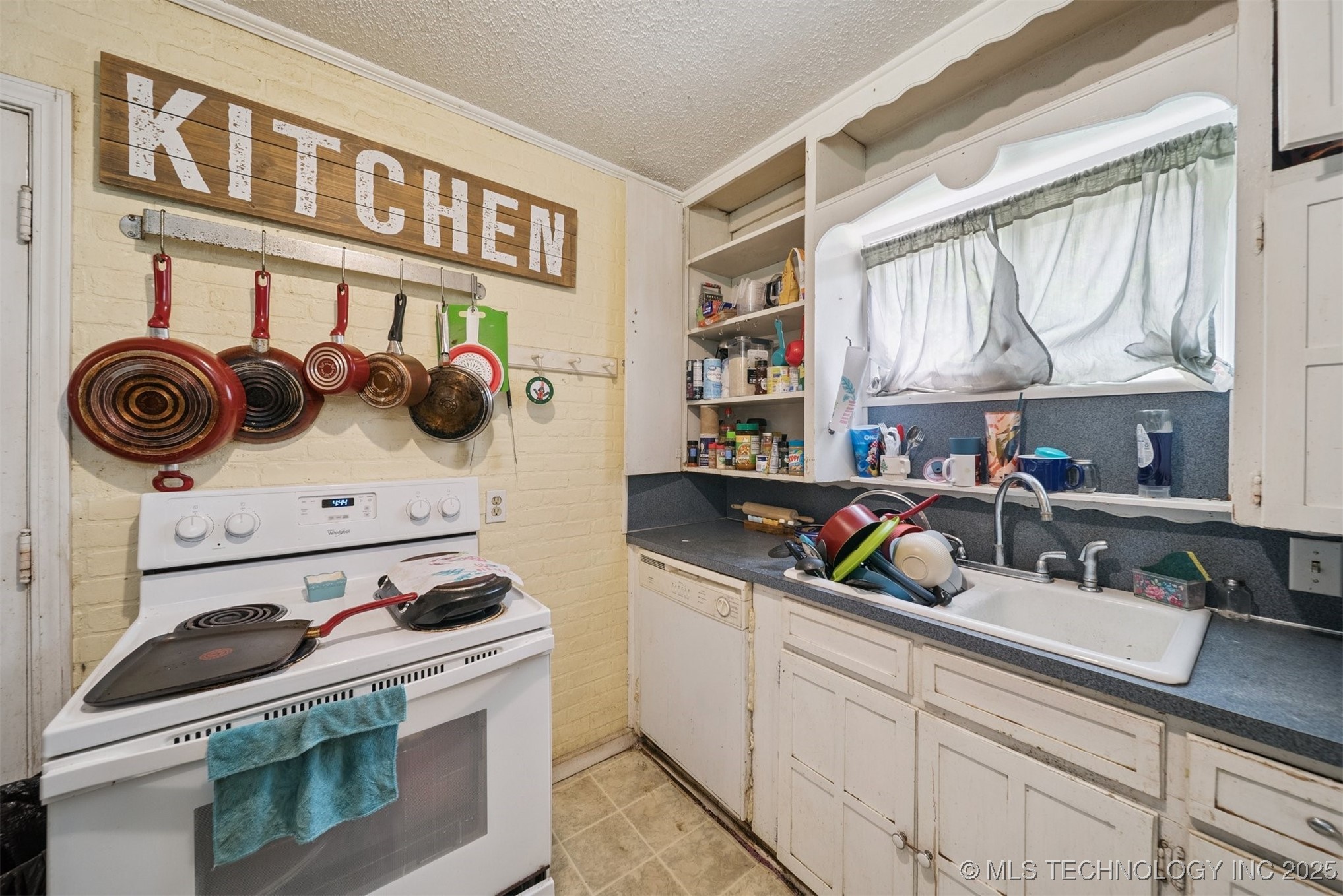 4015 W 43rd Street Property Photo 7